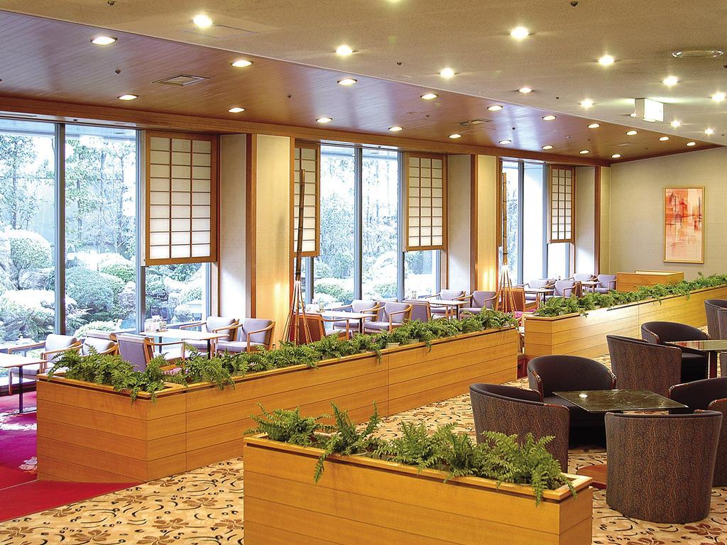 The Crown Palais New Hankyu Kochi Dış mekan fotoğraf