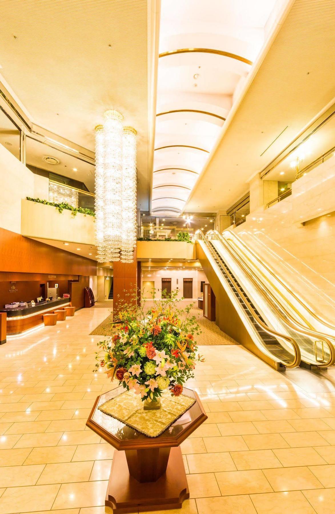 The Crown Palais New Hankyu Kochi Dış mekan fotoğraf